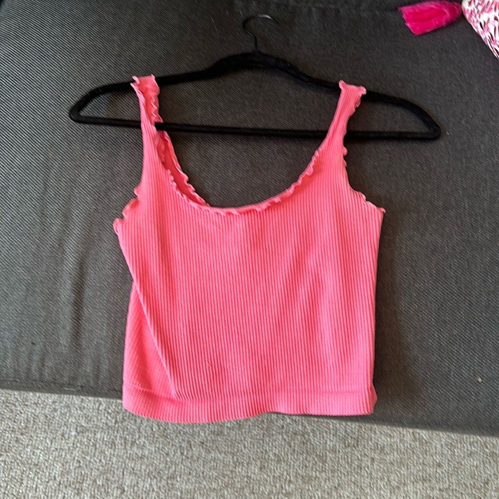 Lettuce Cut Tank Top